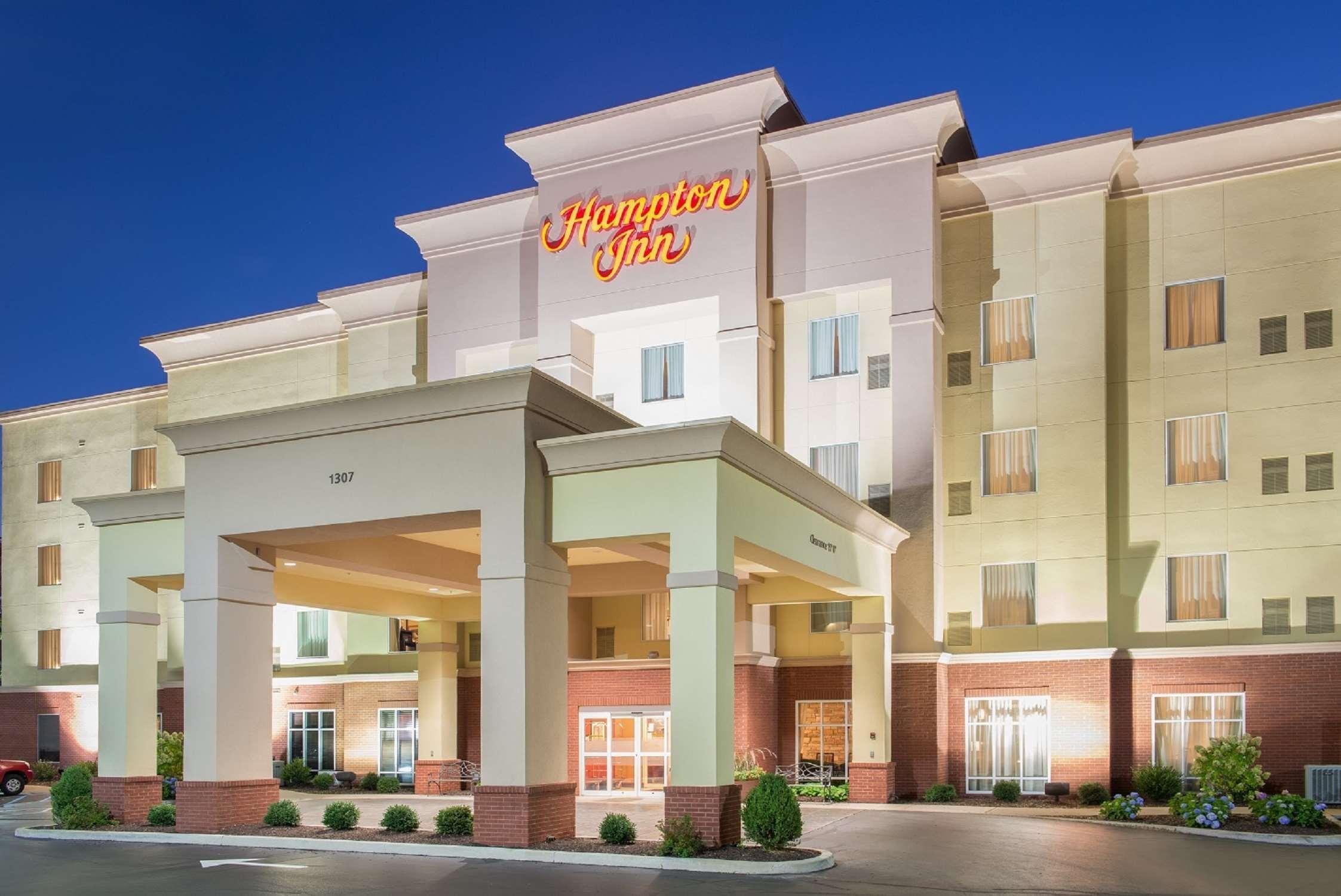 Hampton Inn Kingston Exterior photo